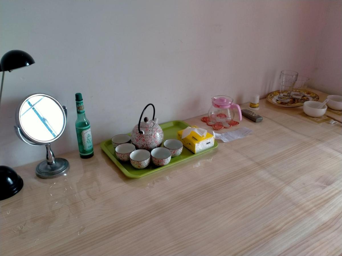 Yi Ju Homestay-Zhuanqiao Subway Station, Minhang District Шанхай Экстерьер фото