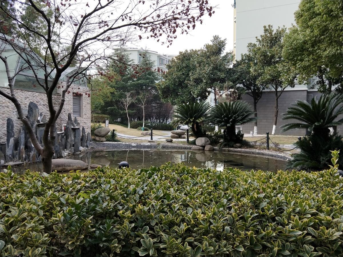 Yi Ju Homestay-Zhuanqiao Subway Station, Minhang District Шанхай Экстерьер фото