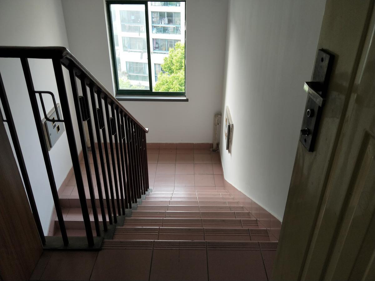 Yi Ju Homestay-Zhuanqiao Subway Station, Minhang District Шанхай Экстерьер фото